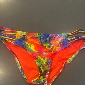 Luli Fama Multicolor vibrant color Bottom